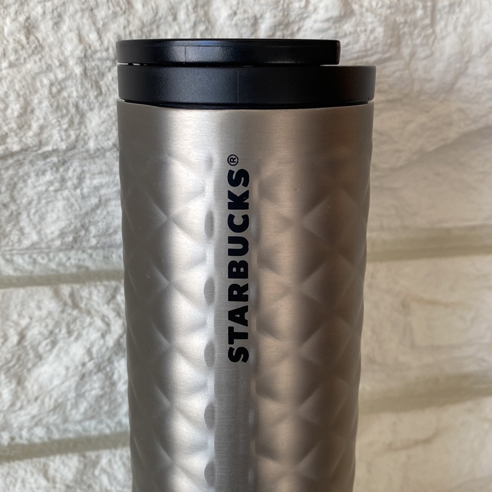 Starbucks 2015 Edition Troy Hammered Silver Tumblr